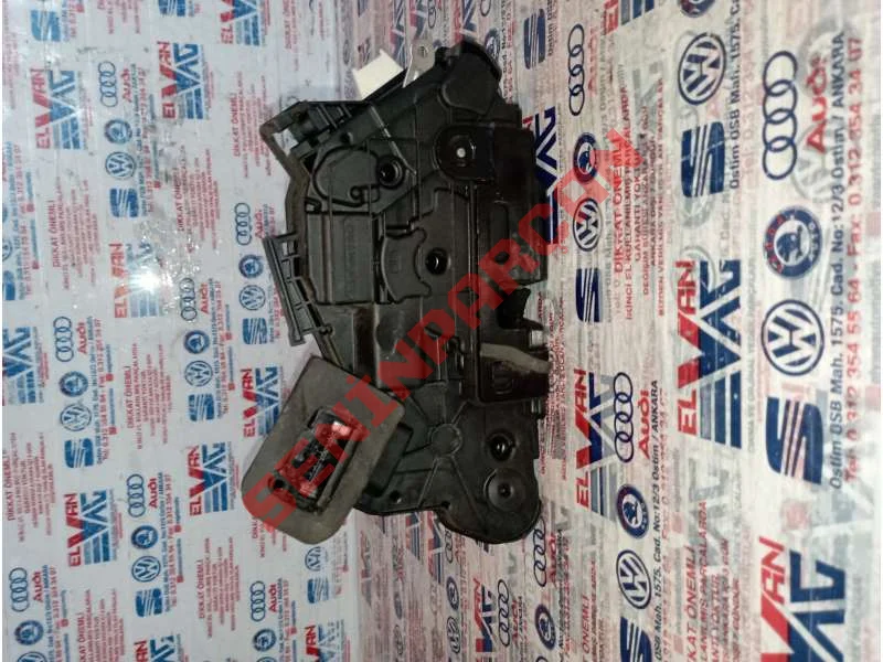 5E1837015 - KAPI KILIDI