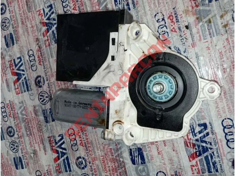 3C8959702A - CAM OTOMATIĞI MOTORU