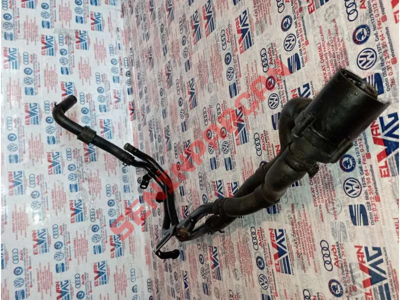 1K0121109AK - WASSERROHR R WAPU