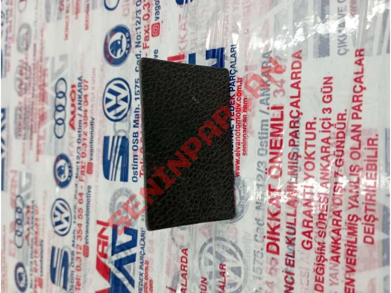 5J0858981A - HAVA YASTIĞININ BAŞLIĞI