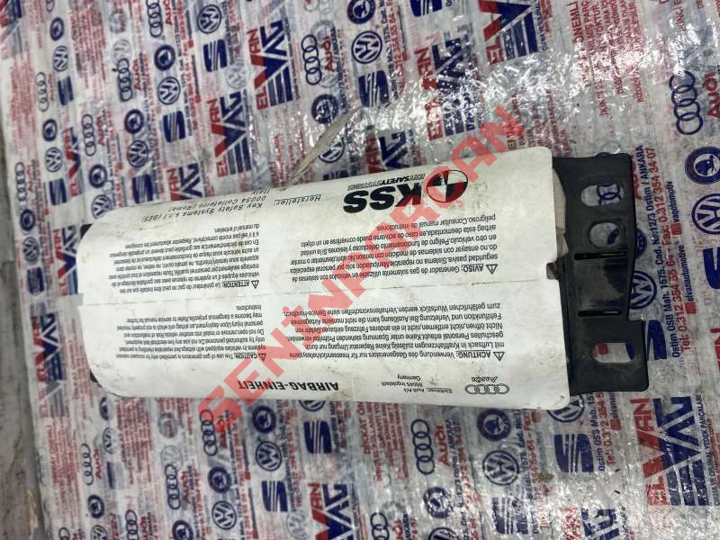 8T0880204G - YOLCU HAVA YASTIGI