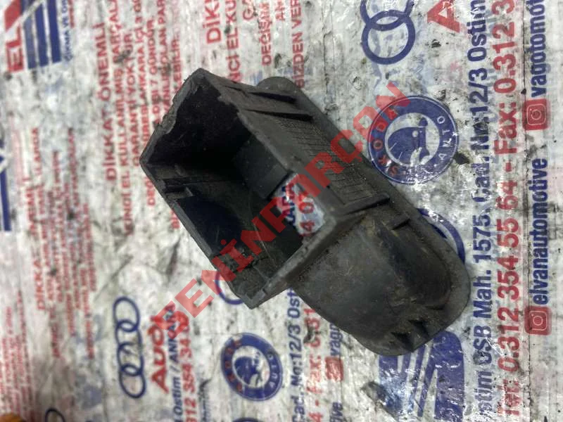 5J0867435 - DÜĞME SİPERİ