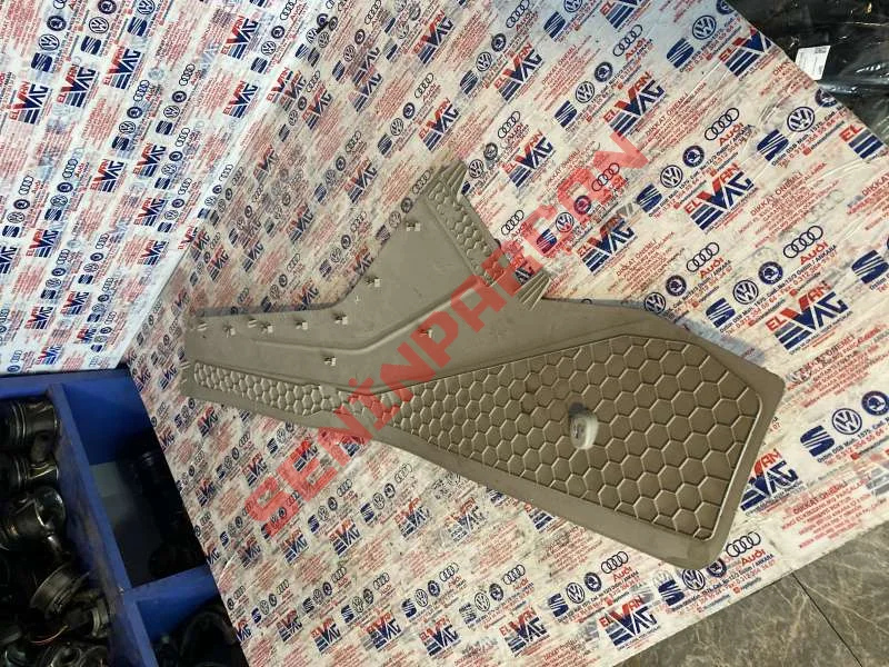 5NN863045 - ORTA KONSOL IÇIN YAN