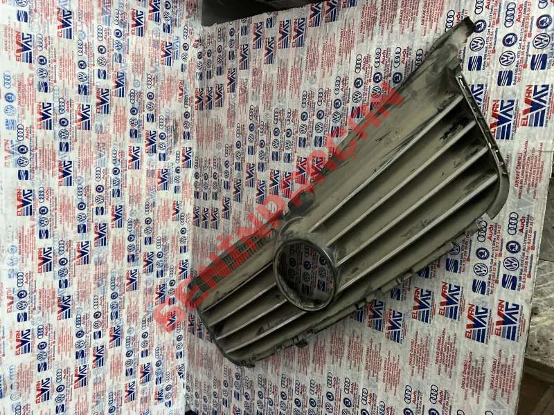 3B0853651L - KROMLANMIŞ SÜS ÇITALI RADYA-