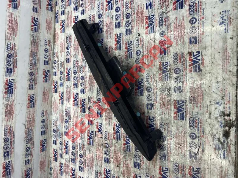 4L0953041D - SINYAL LAMBASI