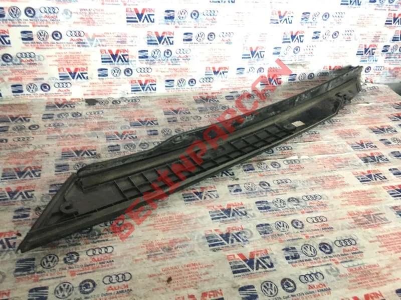 5J6853263A - KAPLAMA KAPI DIR ON SAG