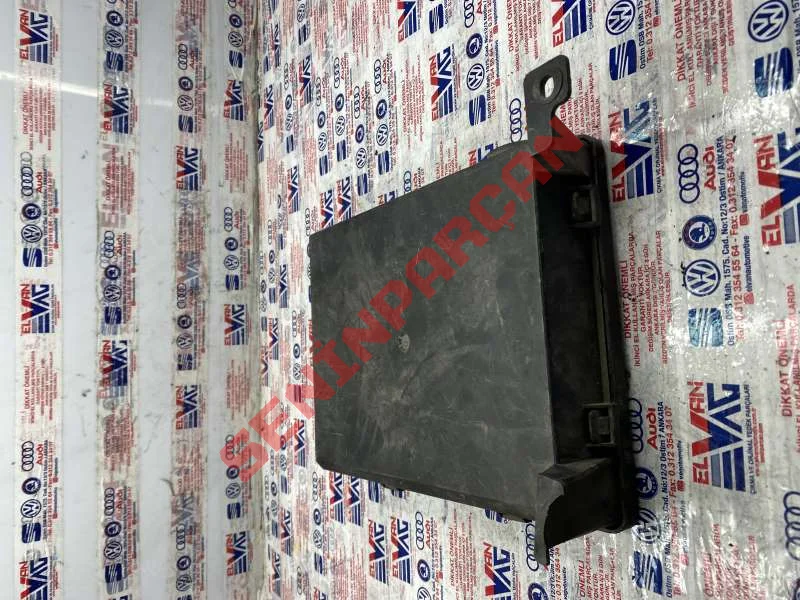 8P0035619 - MUHAFAZA