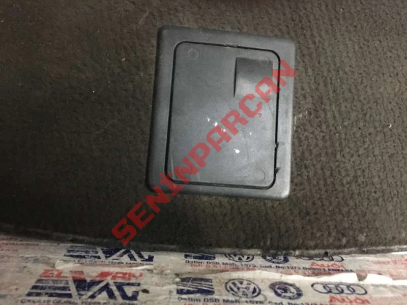 8T0863463 - BAGAJ DÖŞEMESI