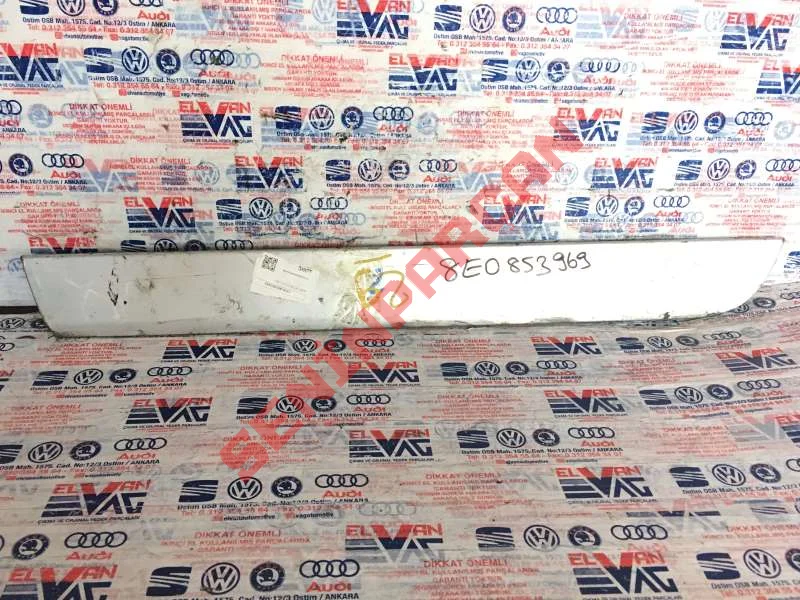 8E0853969 - KAPI KORUYUCUSU