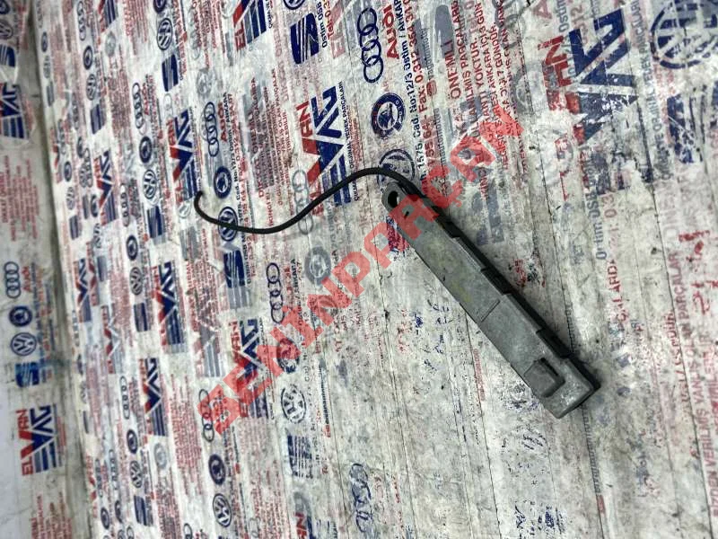 1K6035577AB - ANTEN GÜÇLENDIRICISI