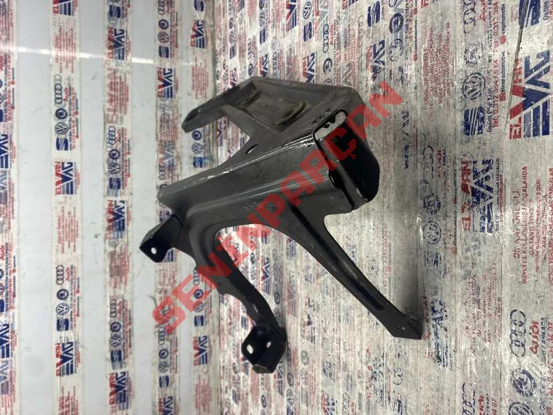 99710615501 - RADİATÖR BRAKET