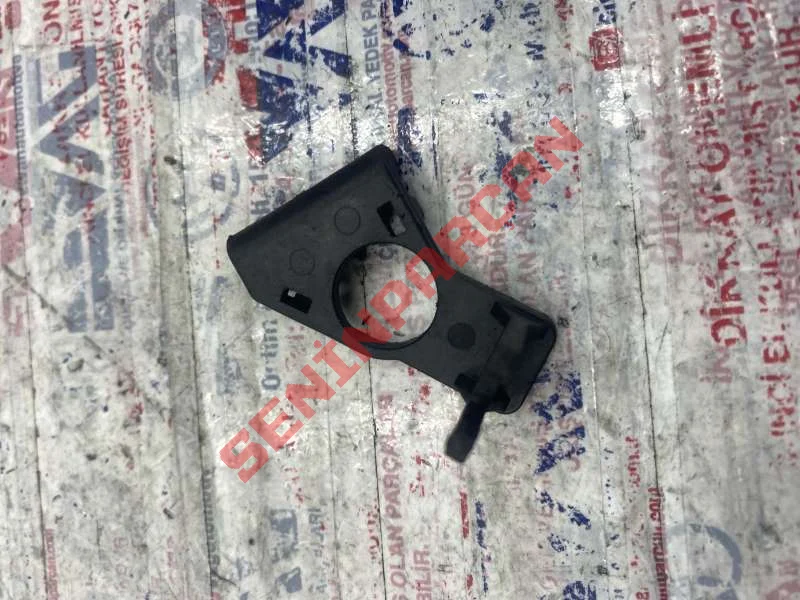 5Q0971457 - YASSI SOKET MUHAFAZASI IÇIN