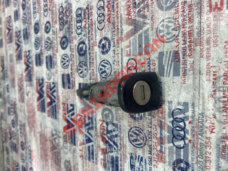 1P0837168B - ANAHTAR VE MUHAFAZALI