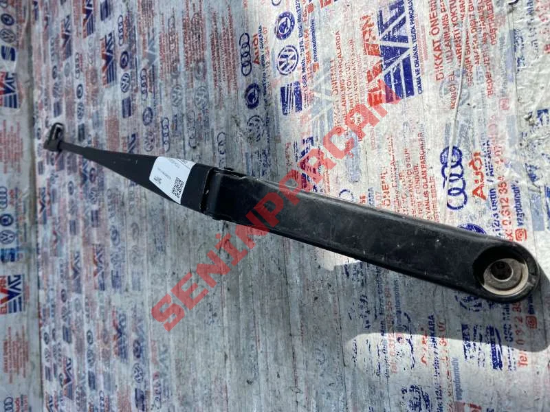 1K1955409 - AERO SİLECEK KOLU