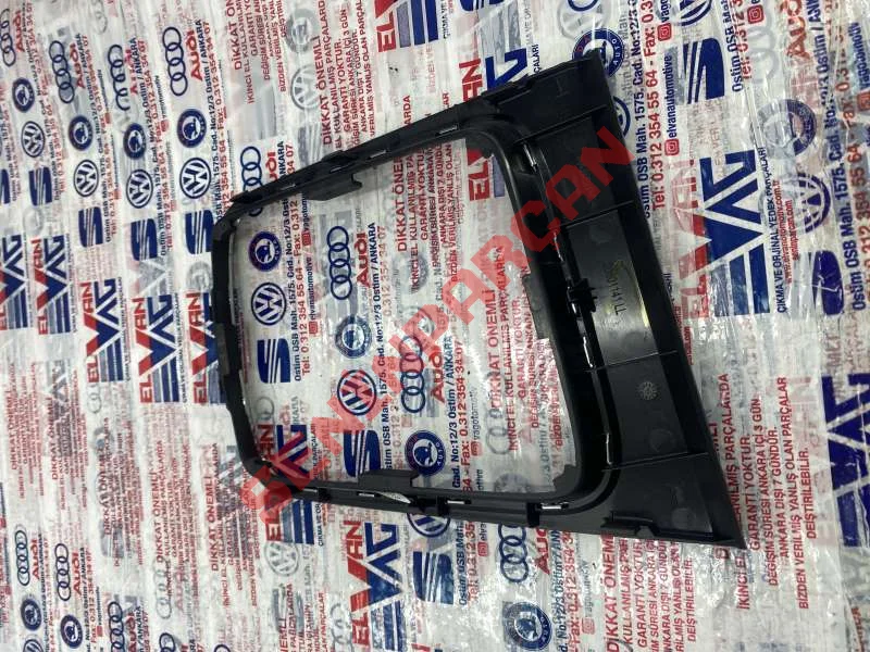 5F1711113P - VİTES KOLU KAPLAMALI VİTES