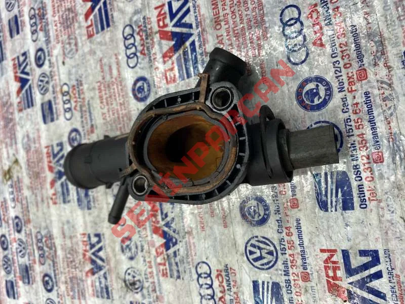 03L121132F - SU CIKIS FLANSI