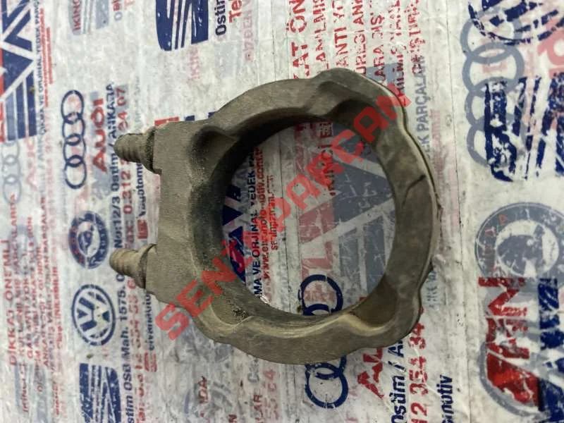 066959209A - DURDURUCUSU OLAN TRAVERS TAKOZ