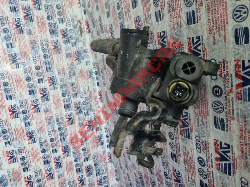 030971502J - SOKET MUHAFAZASI TUTUCUSU