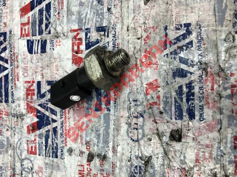 04L919081C - YAĞ BASINÇ MÜŞIRI