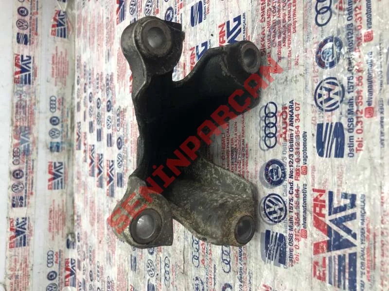 8E0199307AB - BRAKET