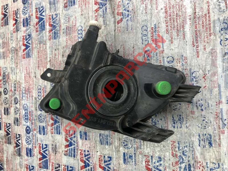 16D941699 - HALOJEN SIS FARI