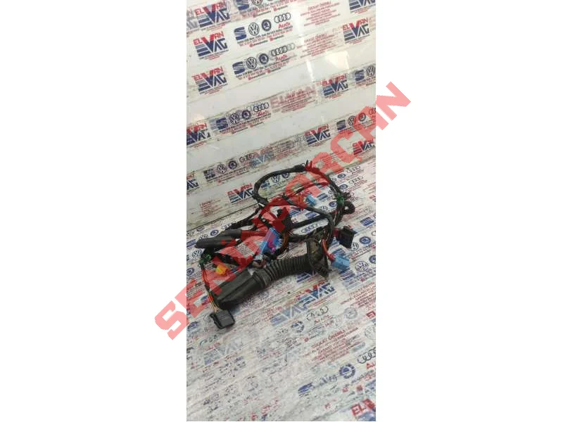 5C0971974 - DÜZ KONTAK MUHAFAZASI