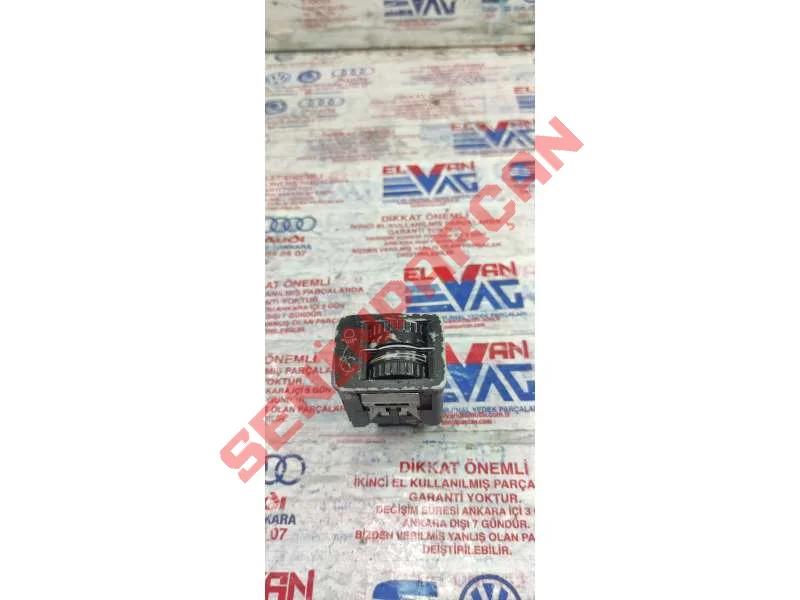 3C0941333 - GÖSTERGE AYDINLATMASI VE FAR