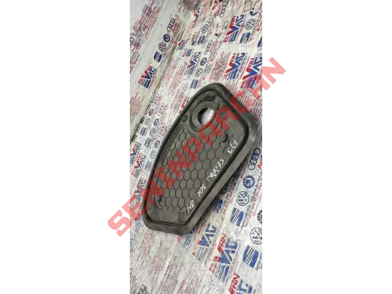 8V5837915A - ABDECKUNG I TUER H R