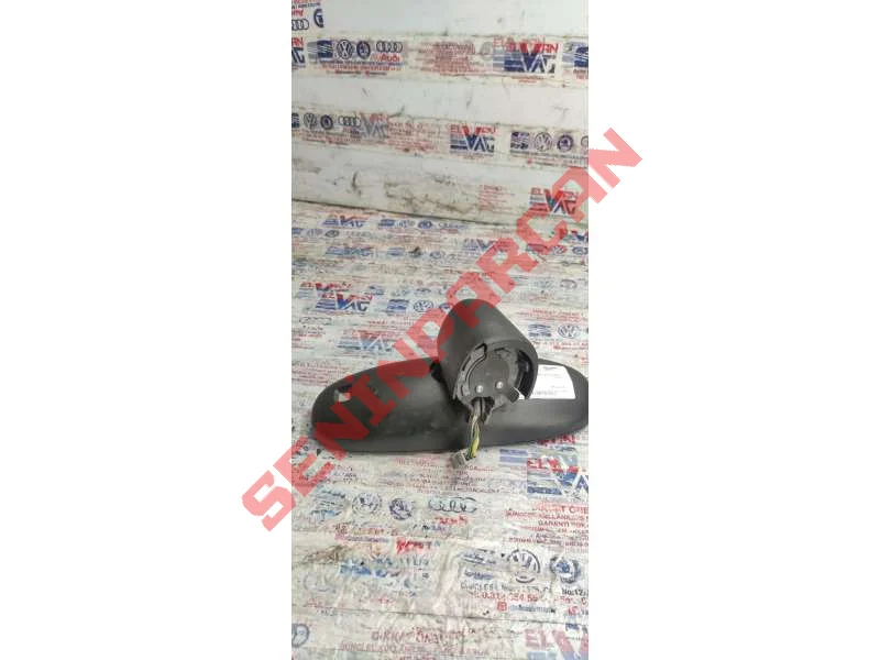 8J0857511E4PK - IC AYNA