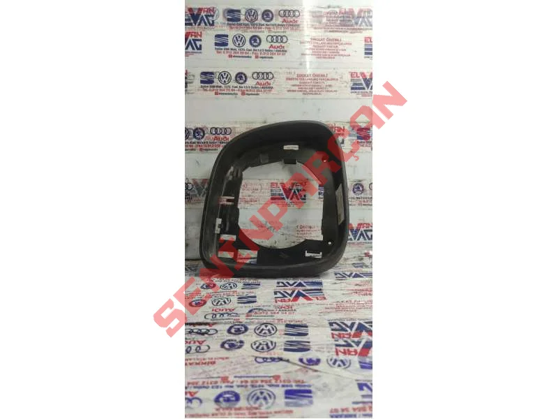 7E1858554B - YAN AYNA BLENDAJ