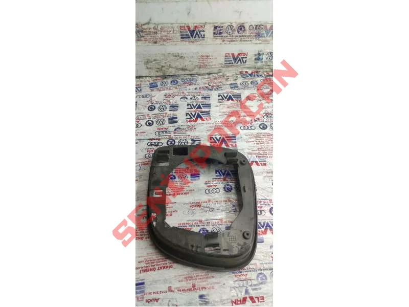 7E1858554B - YAN AYNA BLENDAJ