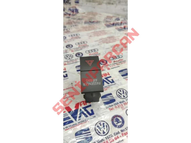 5JA953507D - DÖRTLÜ IKAZ LAMBASININ DÜĞMESI