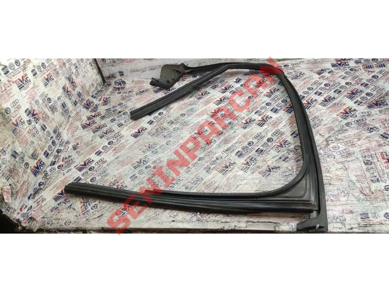 4G5839440C - CAM KILAVUZU