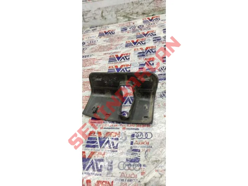 97053758200 - KAPI PANELİ SAĞ ÖN PORSCHE PANAMERA