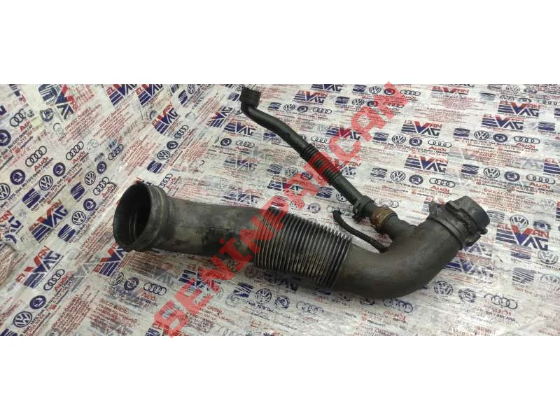 8Z0129654L - HAVA ILETIM HORTUMU