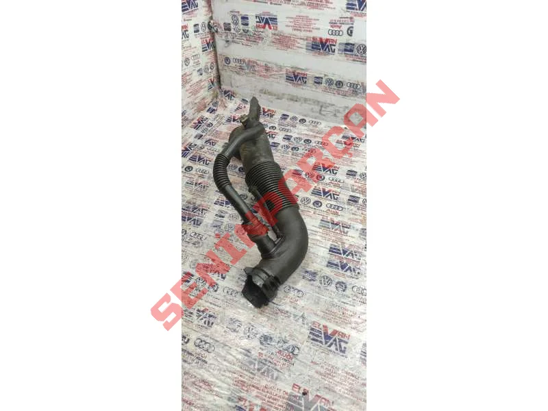 8Z0129654L - HAVA ILETIM HORTUMU