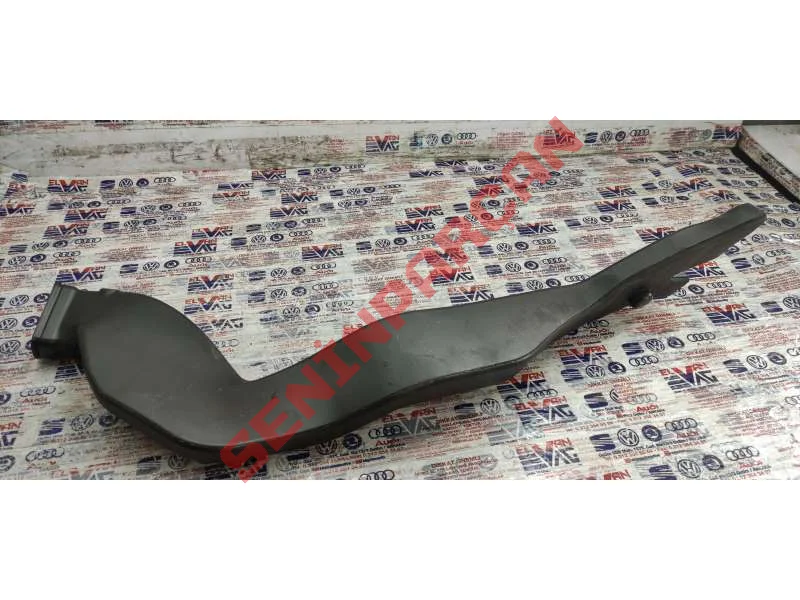 5WA819805B - AYAK BÖLMESI HAVA ÇIKIŞ KANALI