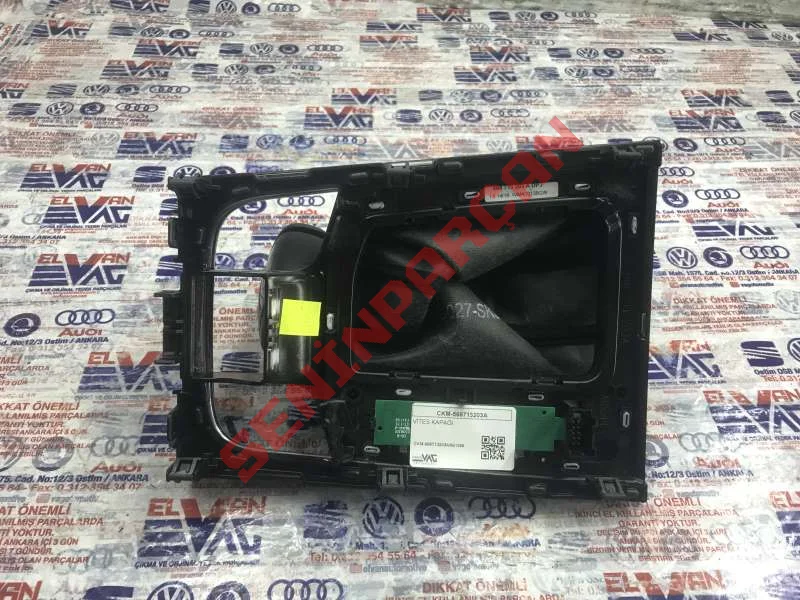 566713203A - VİTES KAPAĞI