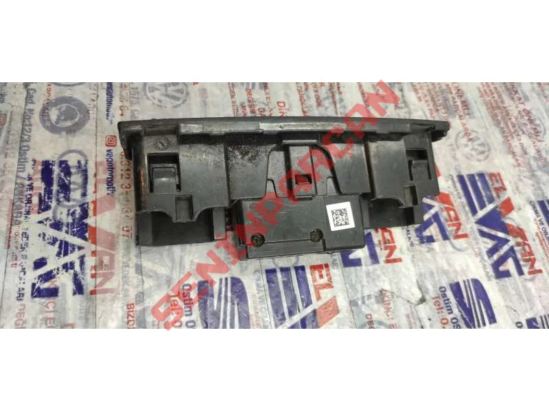 5Q0035726L - USB KONEKTOR