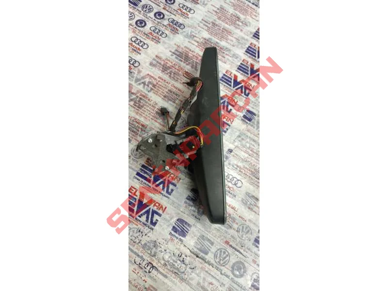 8W08575119B9 - IC DIKIZ AYNASI