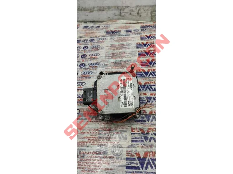 8K0907561B - MESAFE AYARI VE RADAR SENSÖRÜ