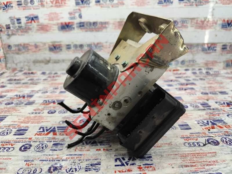 7L0614111H - KONTROL ÜNİTELİ ABS ÜNİTESİ