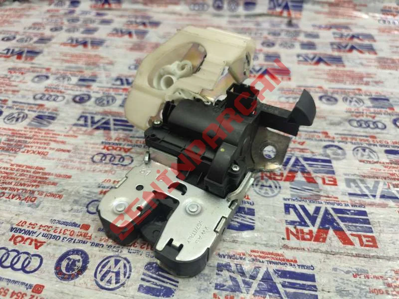 3G0827503C - BAGAJ KAPAK KILIDI