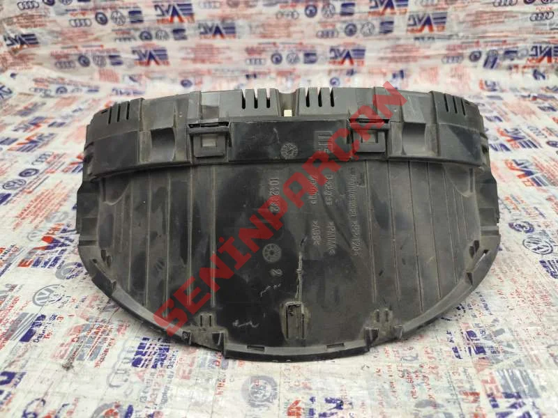 2E0920840J - GÖSTERGE TABLOSU