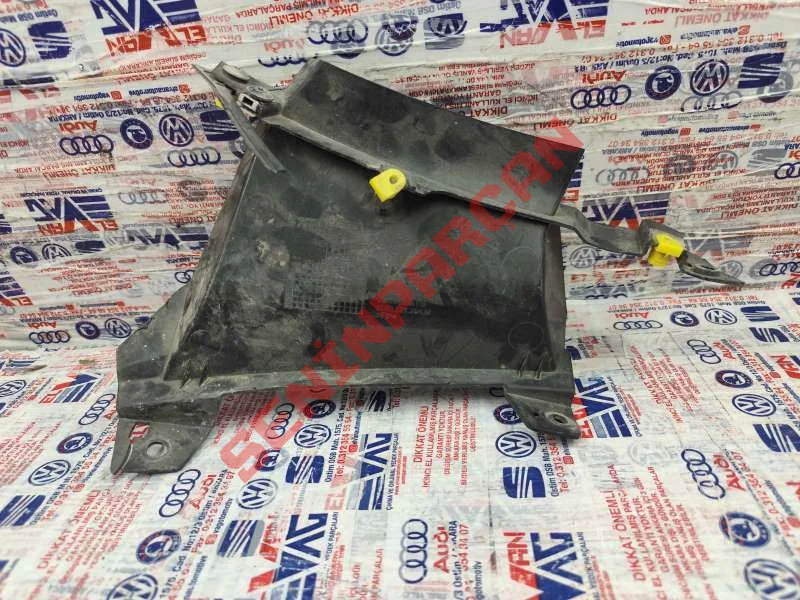 8W0121764M - SOGUTMA HORTUMU