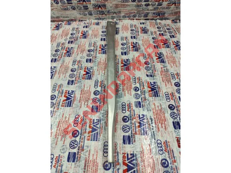 8W0805645B - ILAVE TAKVIYE SACI