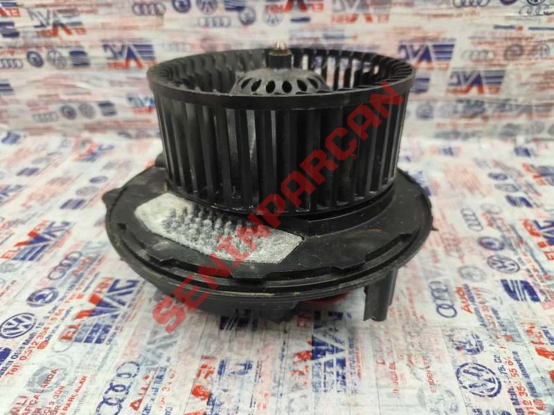 5WB819015 - GEBLAESEMOTOR