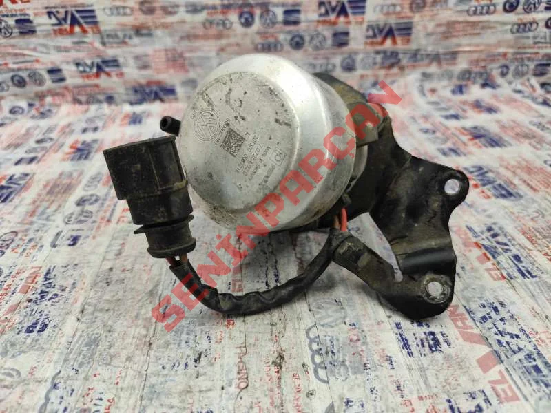 5Q0612181 - UNTERDRUCKPUMPE