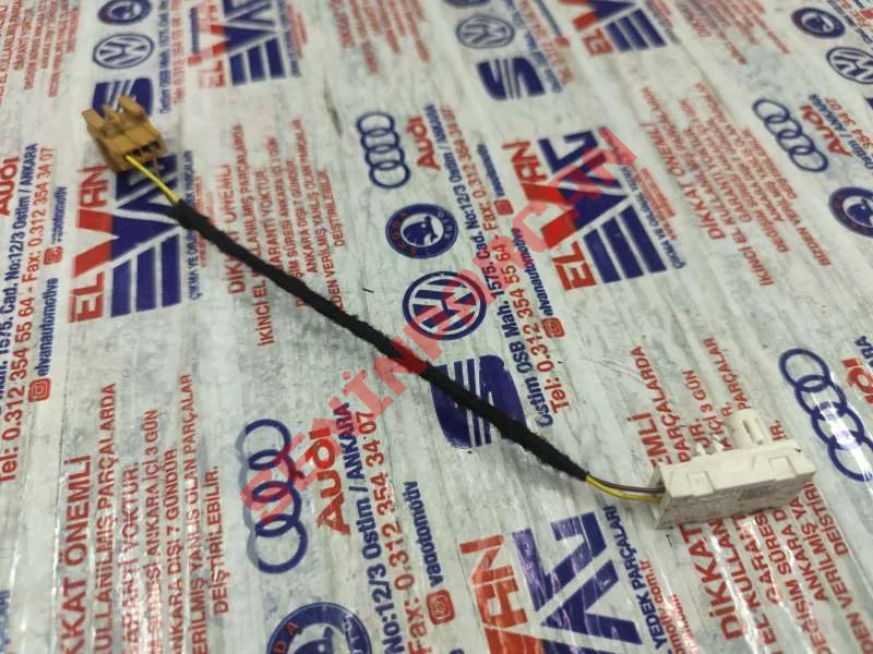 8W0947356 - LED MODULU