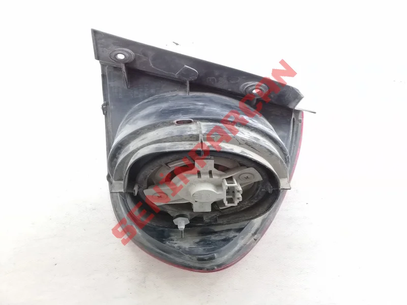 5P0945111B - SİNYAL, FREN VE STOP LAMBALI